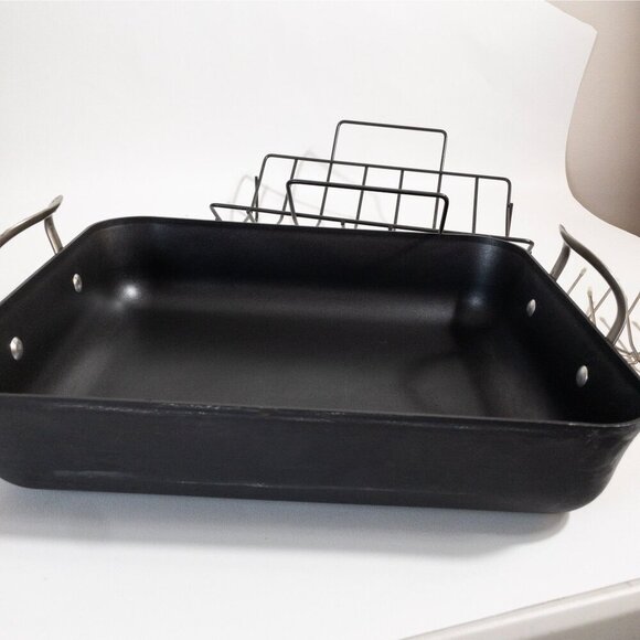 Calphalon Contemporary Hard Anodized Nonstick 16-Inch Roasting Pan - Picture 2 of 13